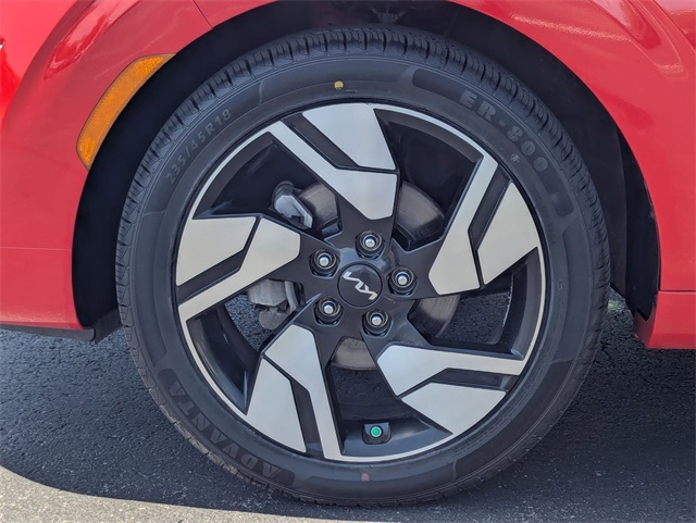 2024 Kia Soul GT-Line photo 8