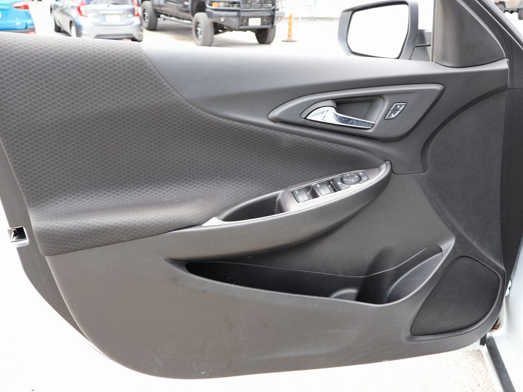 2023 Chevrolet Malibu 1LT photo 19