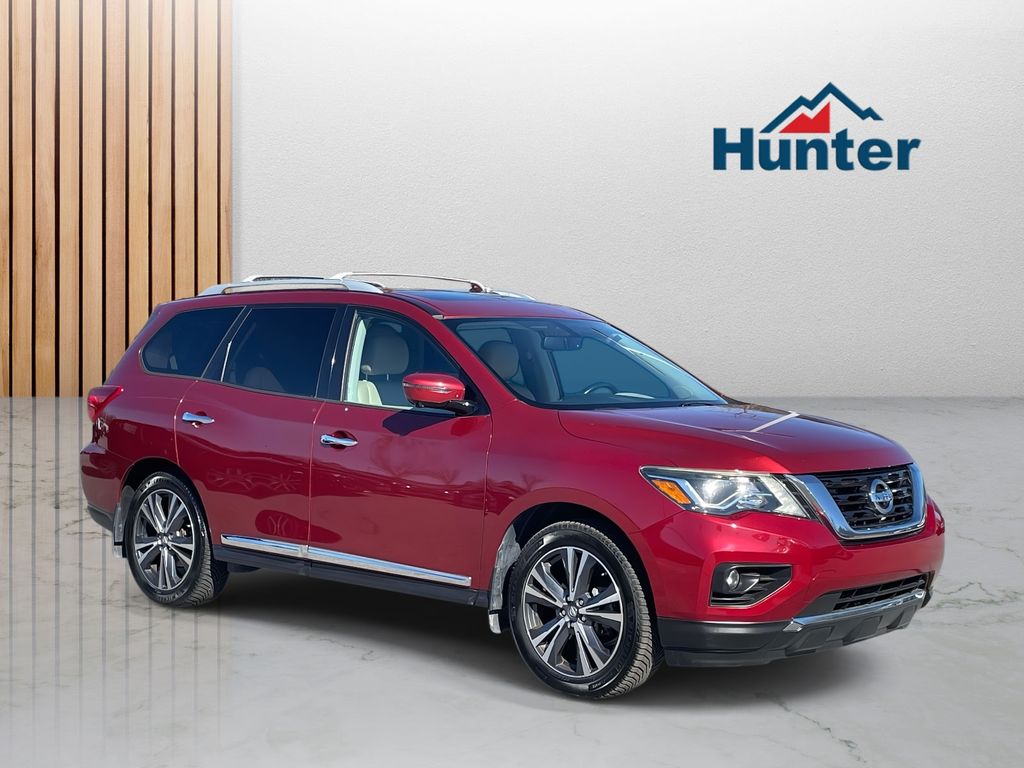 2017 Nissan Pathfinder Platinum
