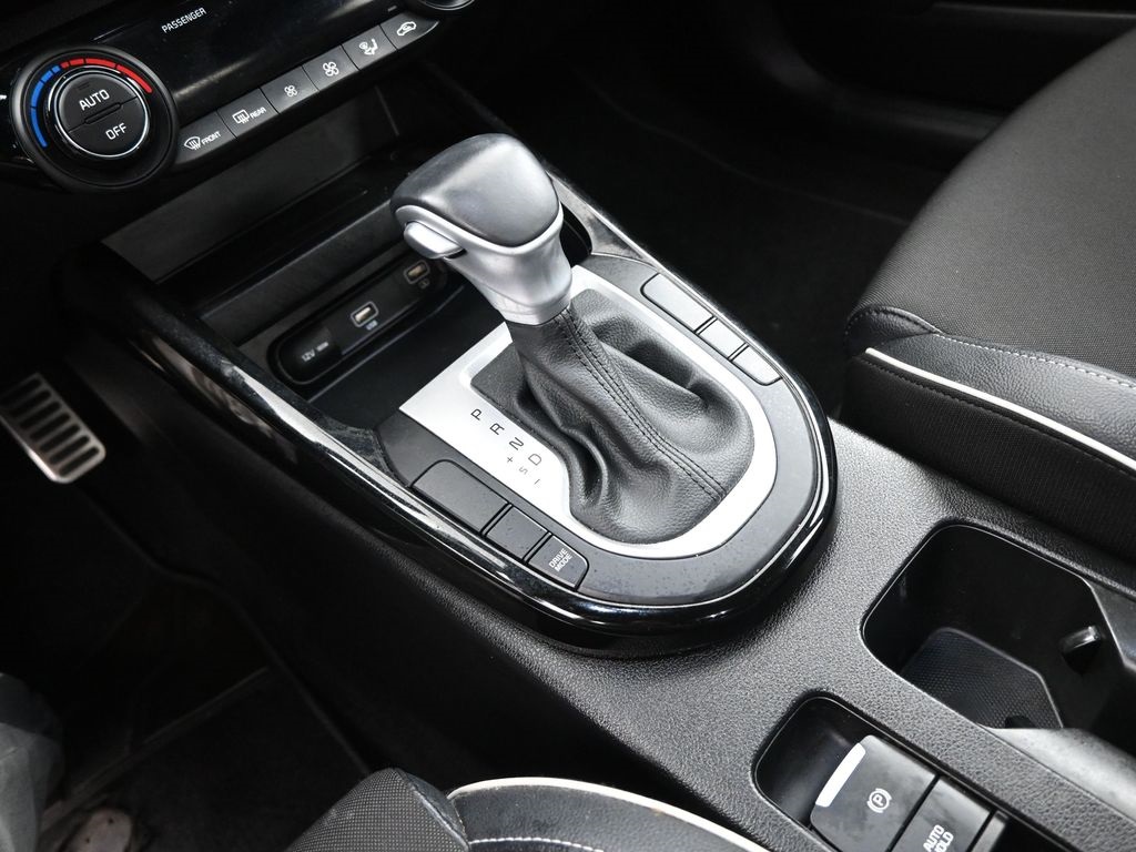2023 Kia Forte GT-Line photo 26