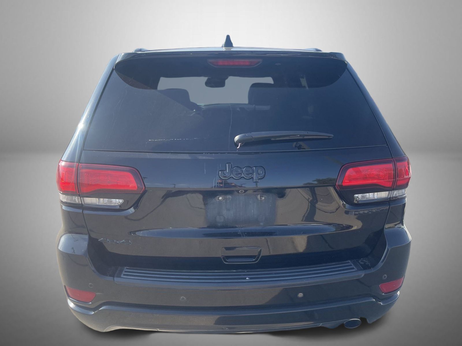 2019 Jeep Grand Cherokee Altitude photo 3