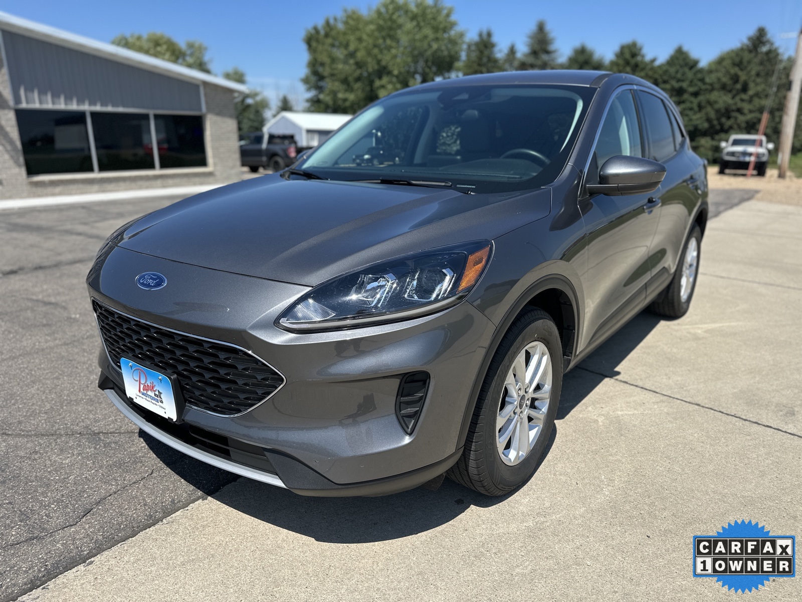 Used 2021 Ford Escape SE with VIN 1FMCU9G65MUA05656 for sale in Luverne, Minnesota
