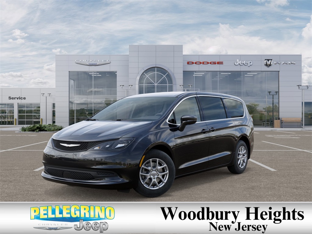 2026 Chrysler Voyager LX's photo