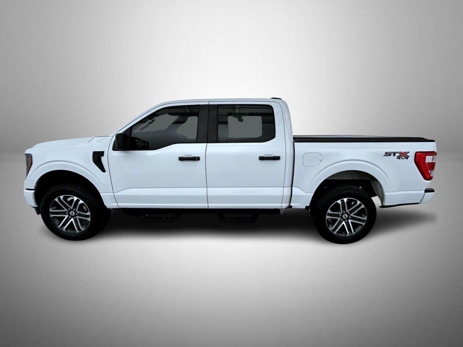 2023 Ford F-150 XL photo 8