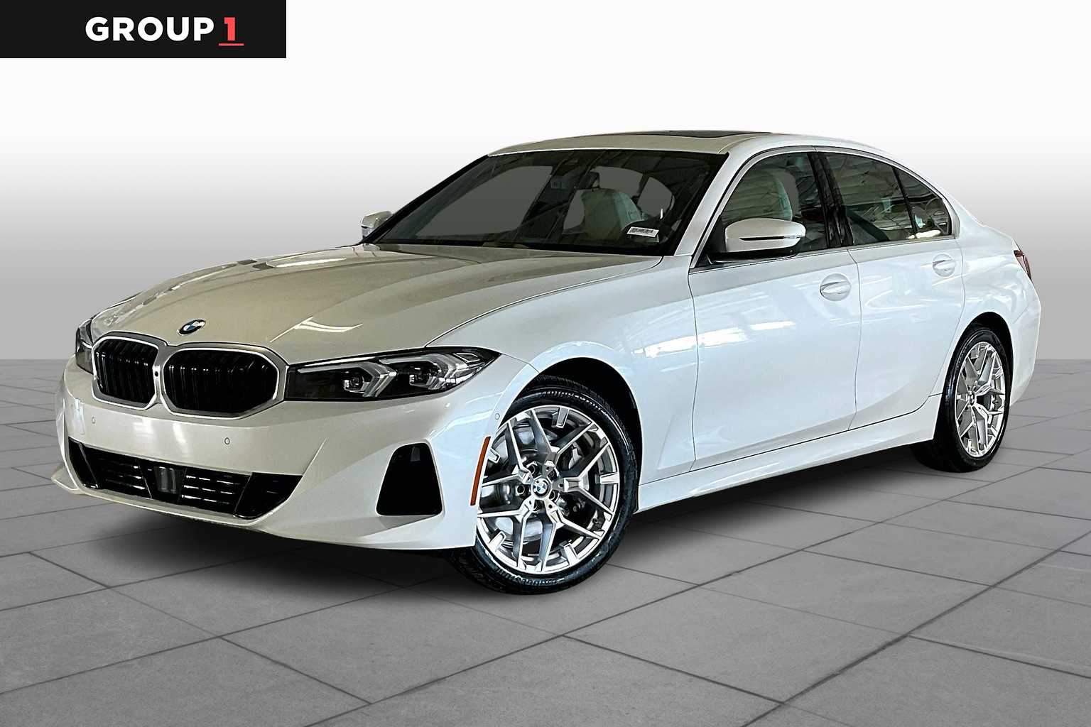 2026 BMW 3 Series 330i's photo