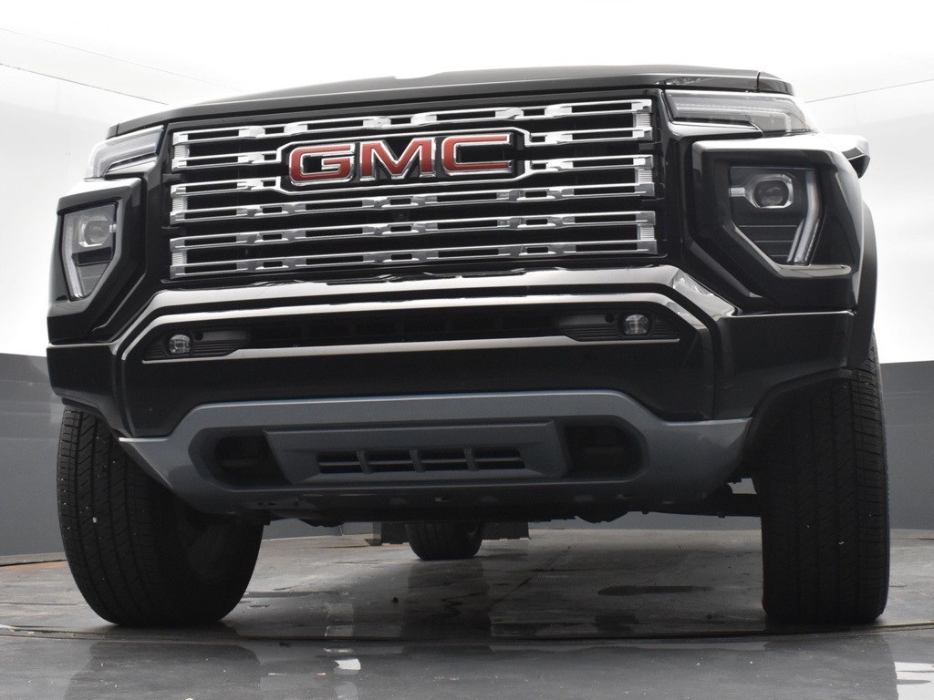 2024 Gmc Canyon Denali photo 15
