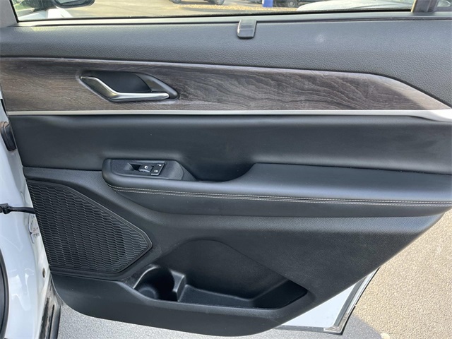 2024 Jeep Grand Cherokee Limited photo 21
