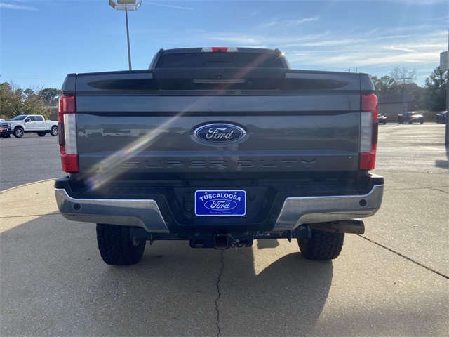 2019 Ford F-250 photo 3