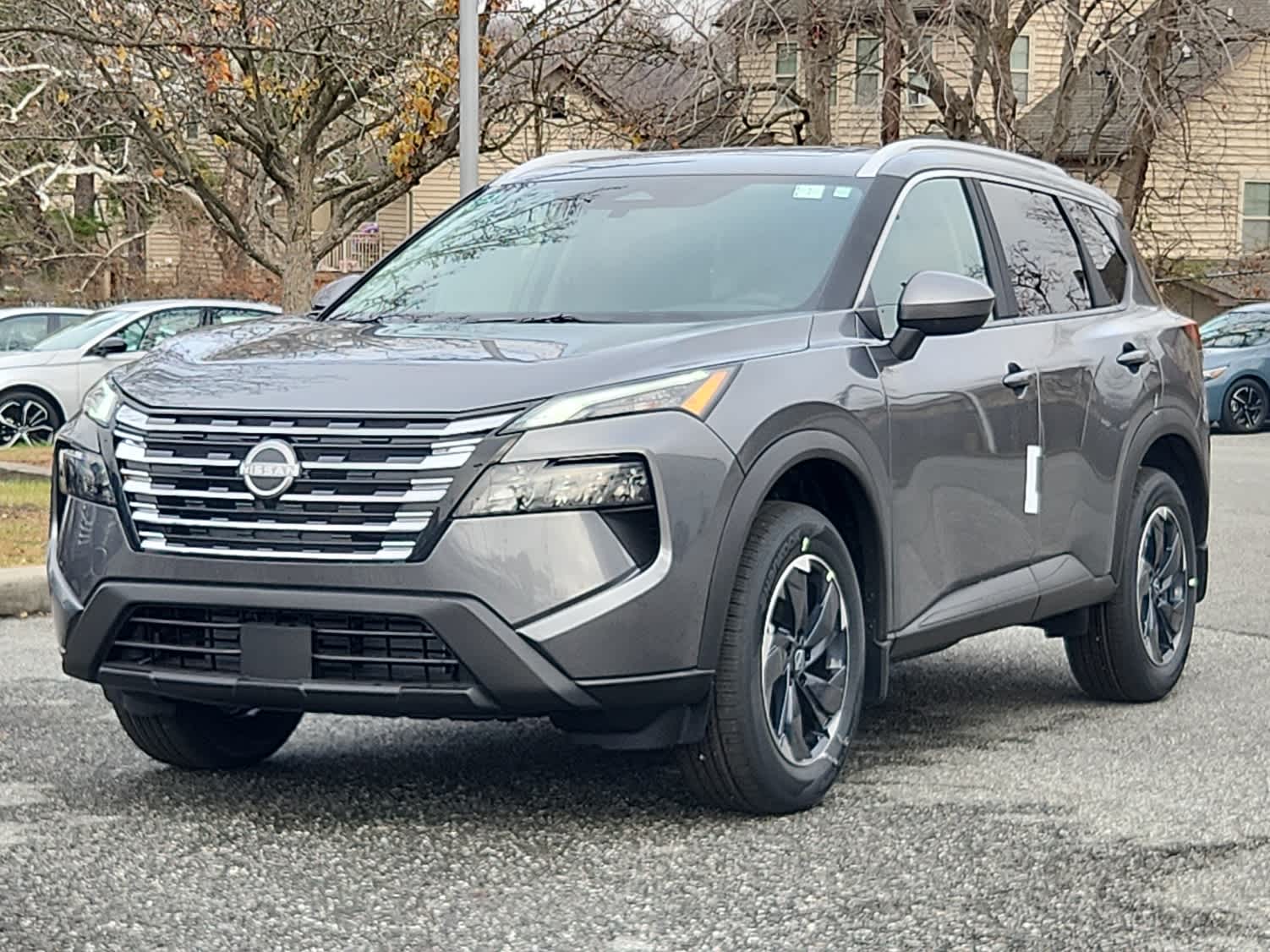 2026 Nissan Rogue SV's photo