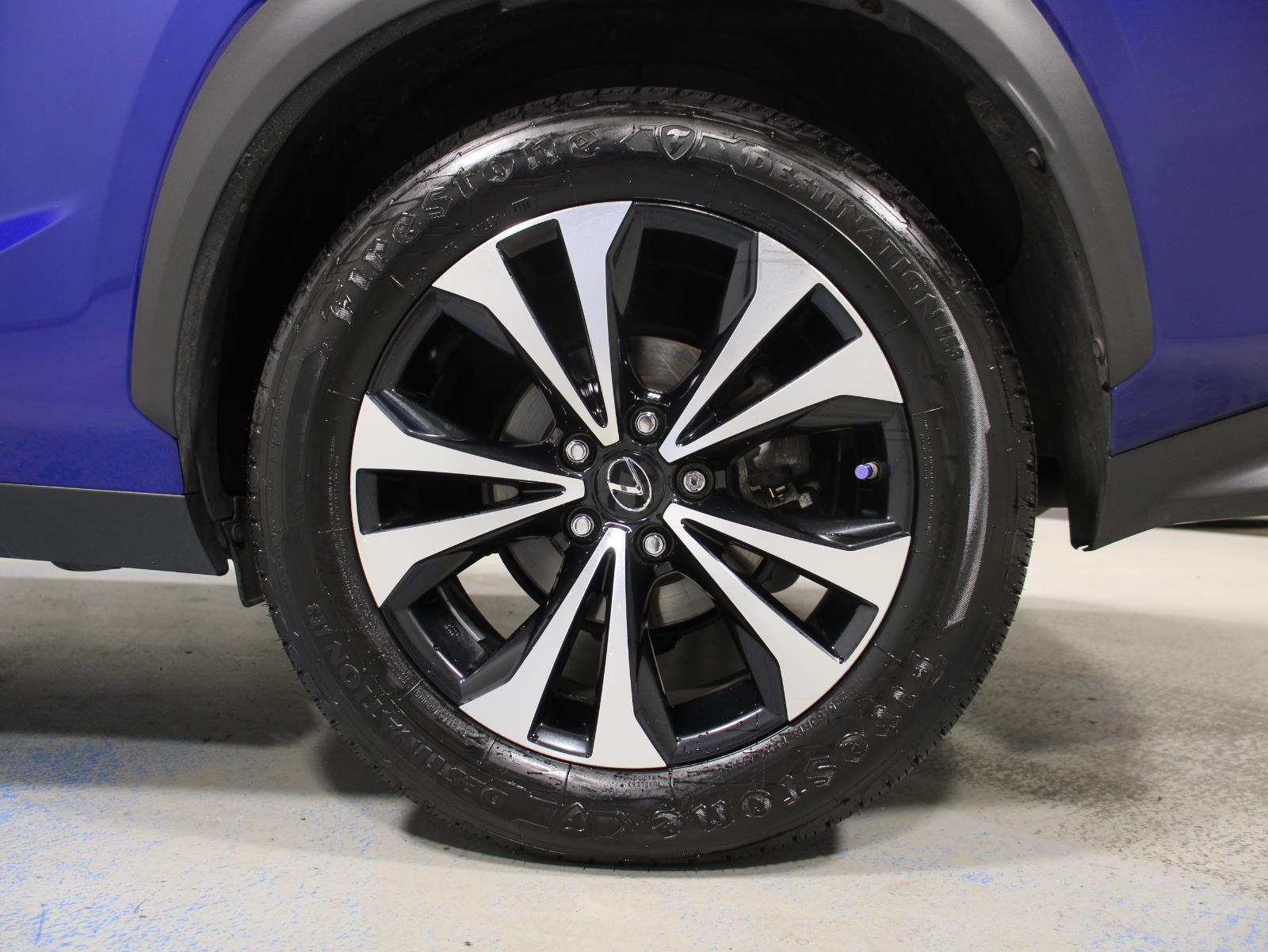 2021 Lexus NX 300 F SPORT photo 22