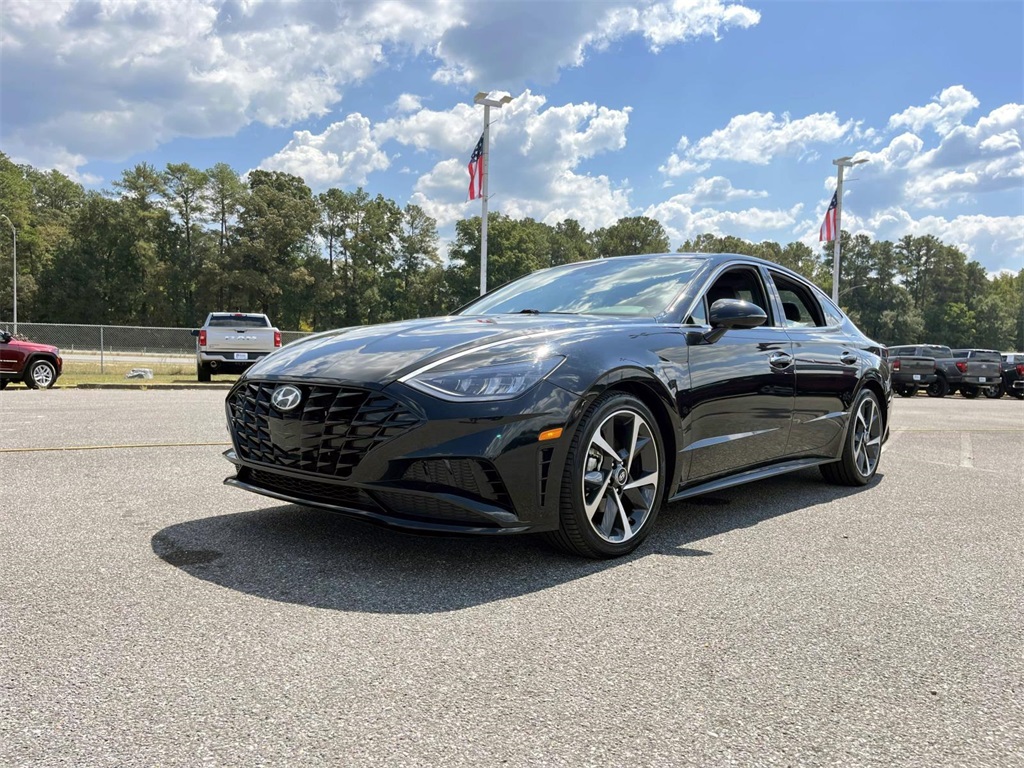 2023 Hyundai Sonata SEL Plus photo 3