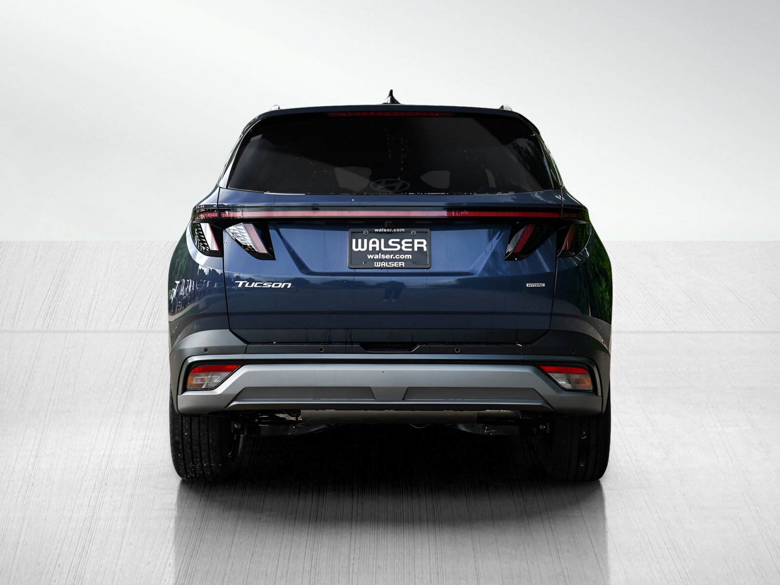 2025 Hyundai Tucson Limited photo 2
