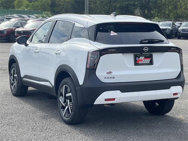 2026 Nissan Kicks SV photo 3