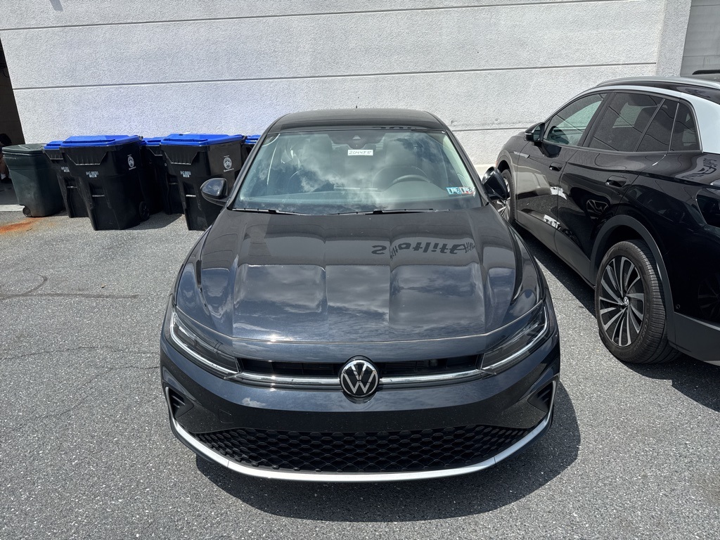 2025 Volkswagen Jetta 1.5T SE photo 4