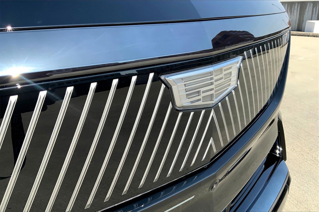 2026 Cadillac Escalade IQ Sport photo 32
