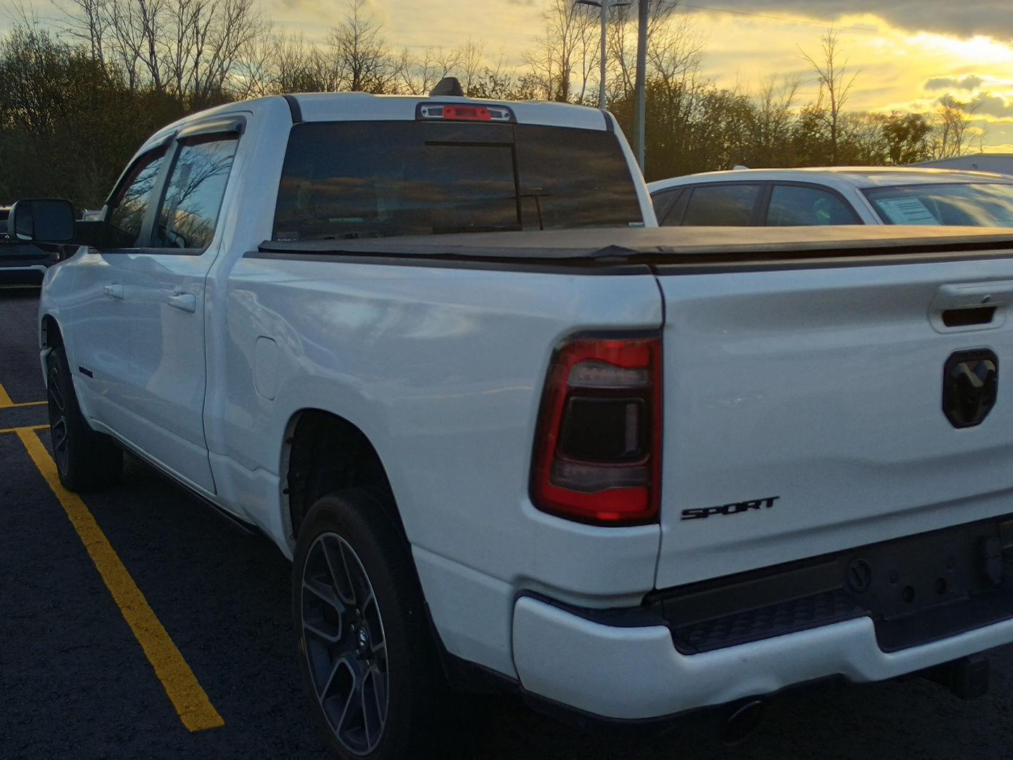 2019 Ram 1500 Sport photo 2