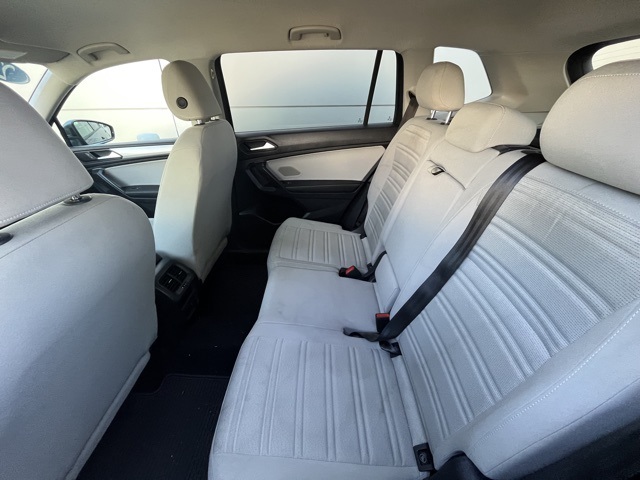 2022 Volkswagen Tiguan S photo 3
