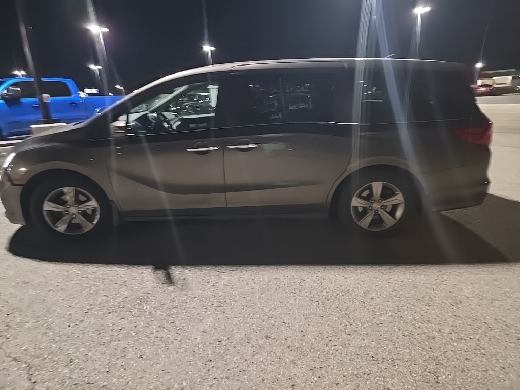 2018 Honda Odyssey EX-L photo 2