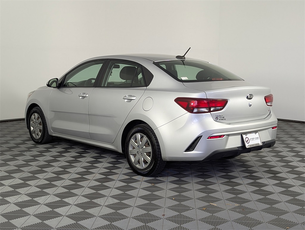 2021 Kia Rio S photo 4