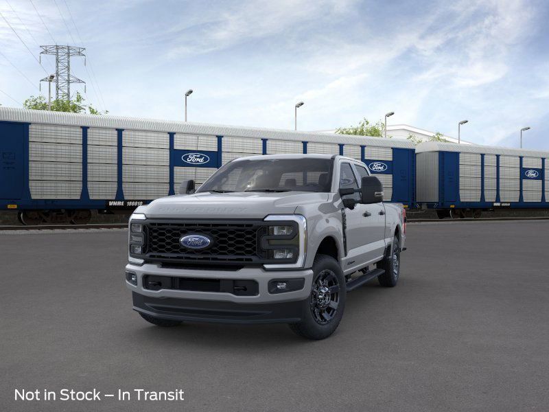 2025 Ford F-350 photo 3