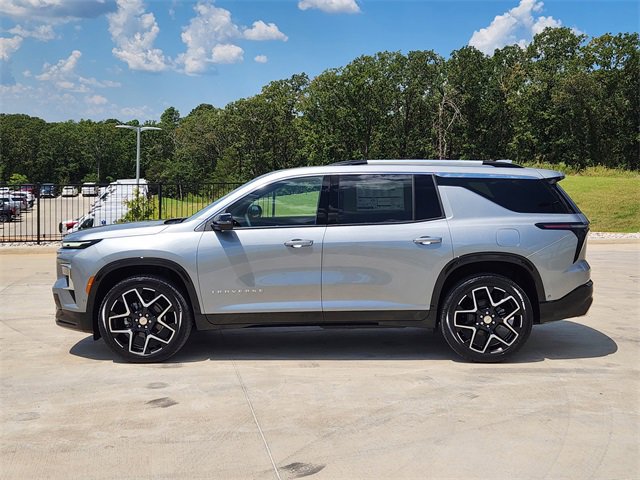 2026 Chevrolet Traverse High Country photo 3