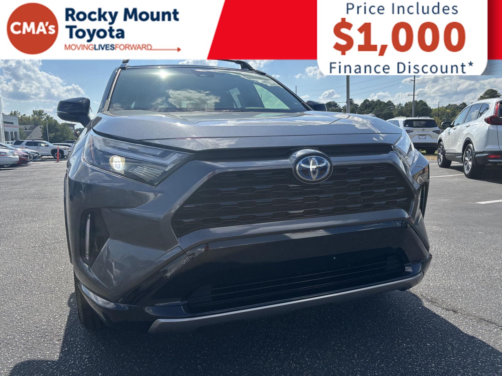 2023 Toyota RAV4 Hybrid XSE photo 9