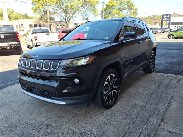 2022 Jeep Compass Limited photo 5