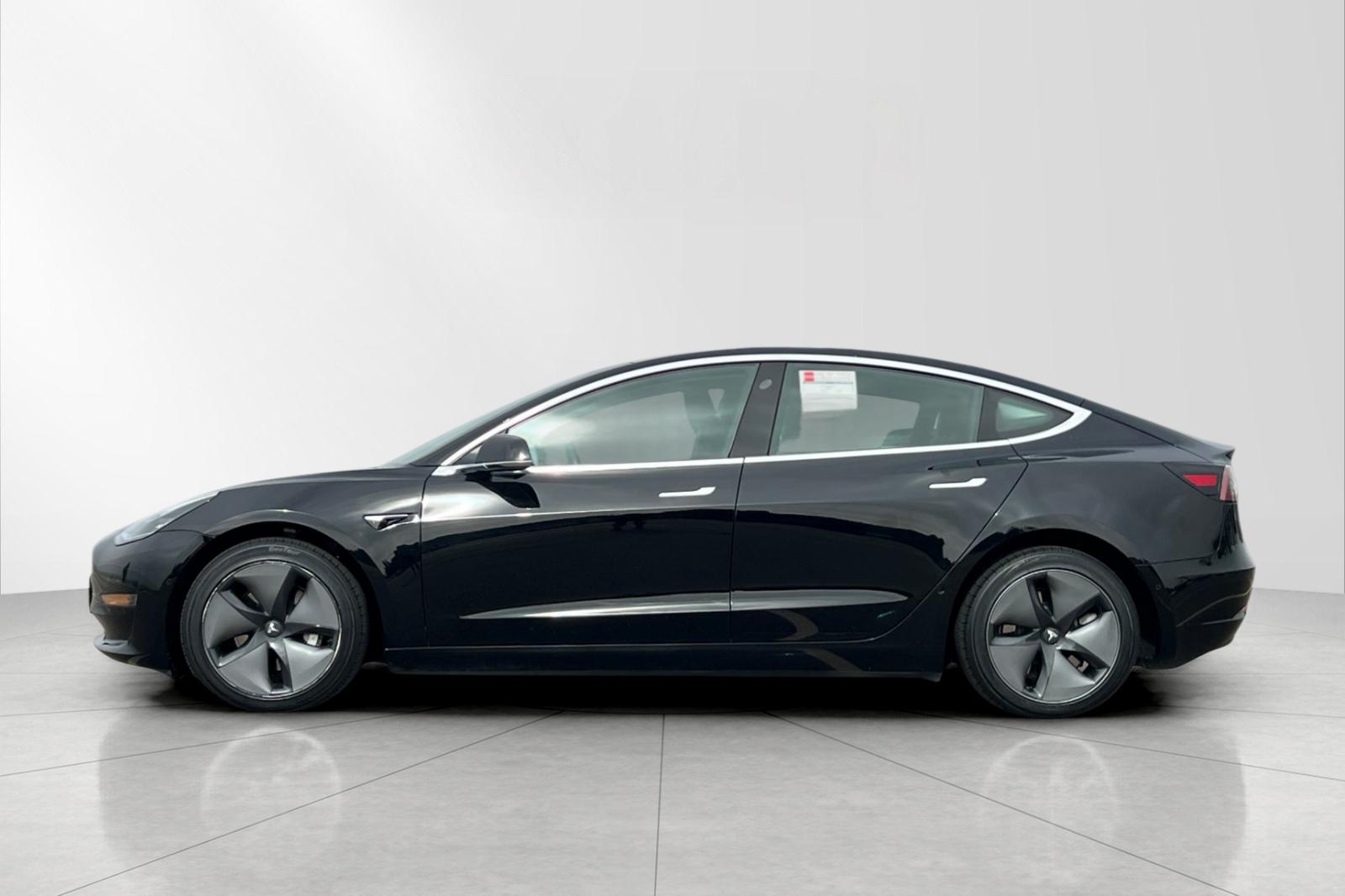 2019 Tesla Model 3 photo 2