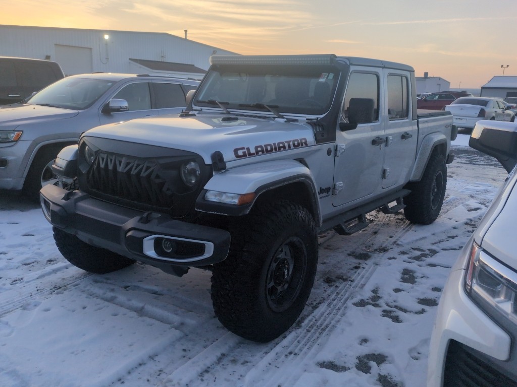 2022 Jeep Gladiator Sport S's photo
