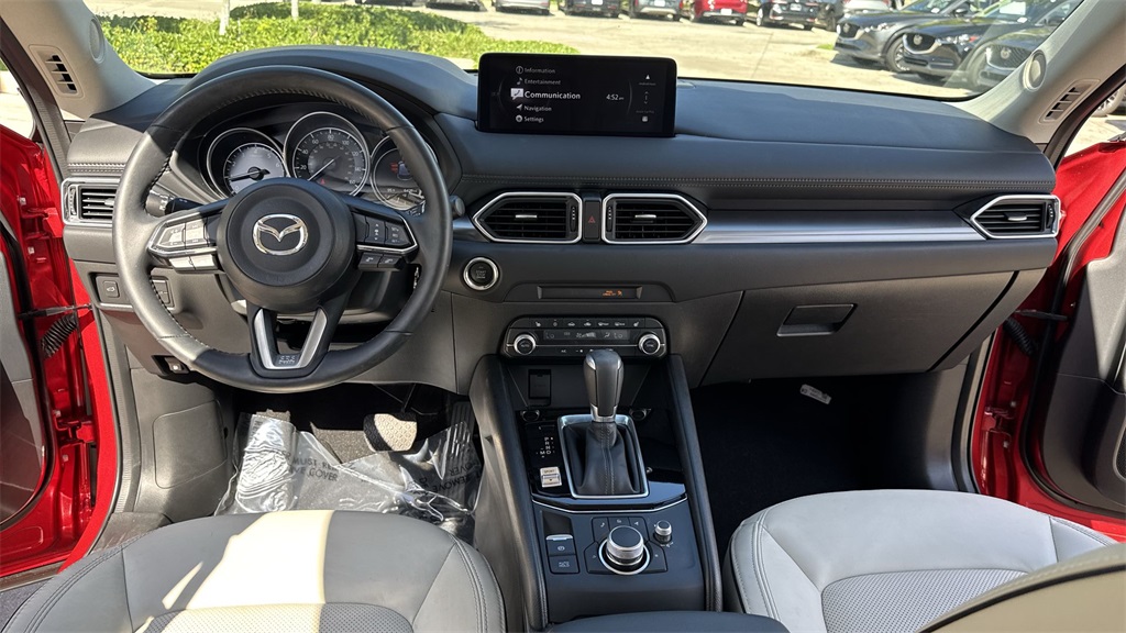 2024 Mazda CX-5 2.5 S Preferred photo 35