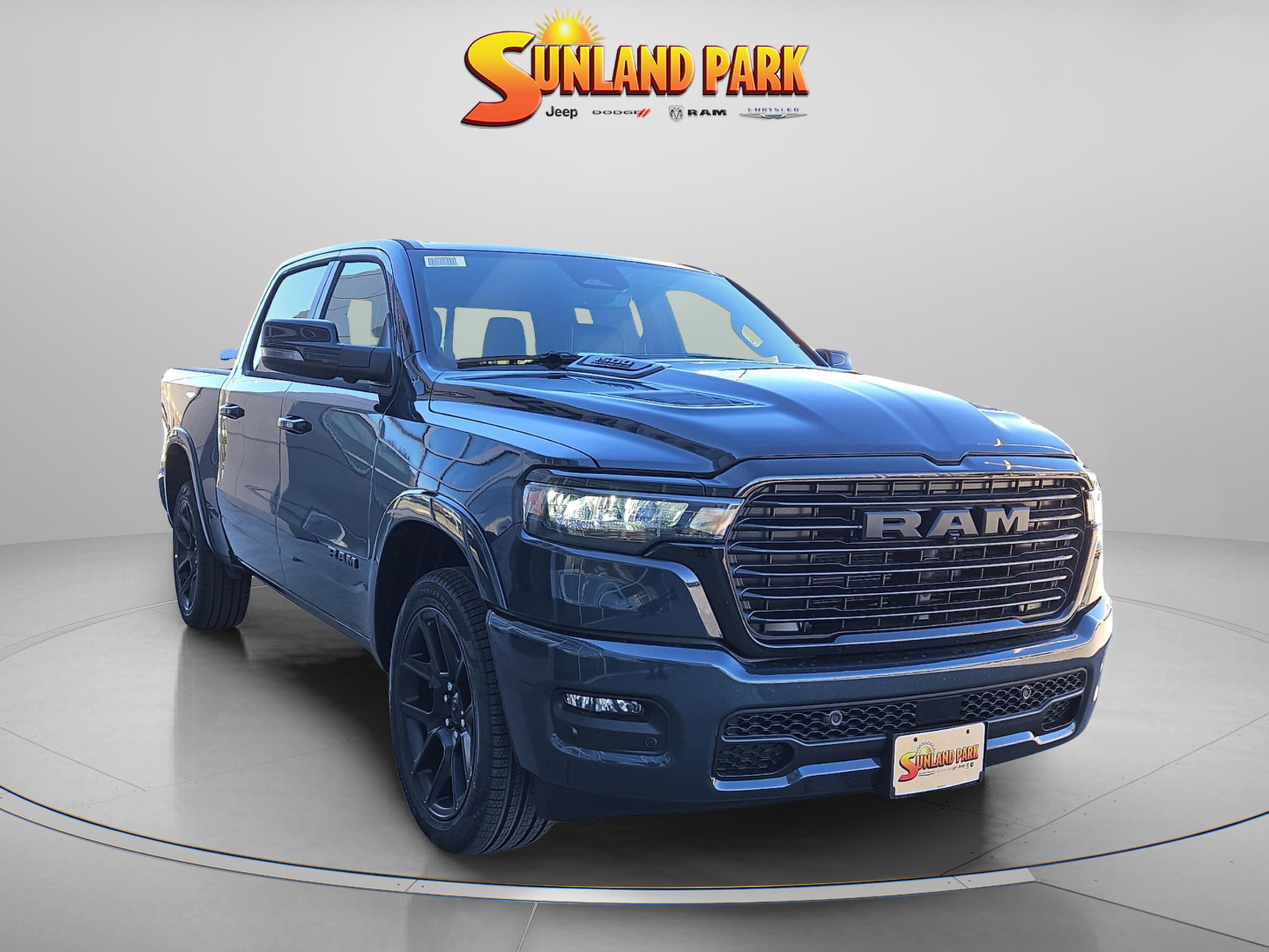 2026 RAM Ram 1500 Pickup Laramie's photo