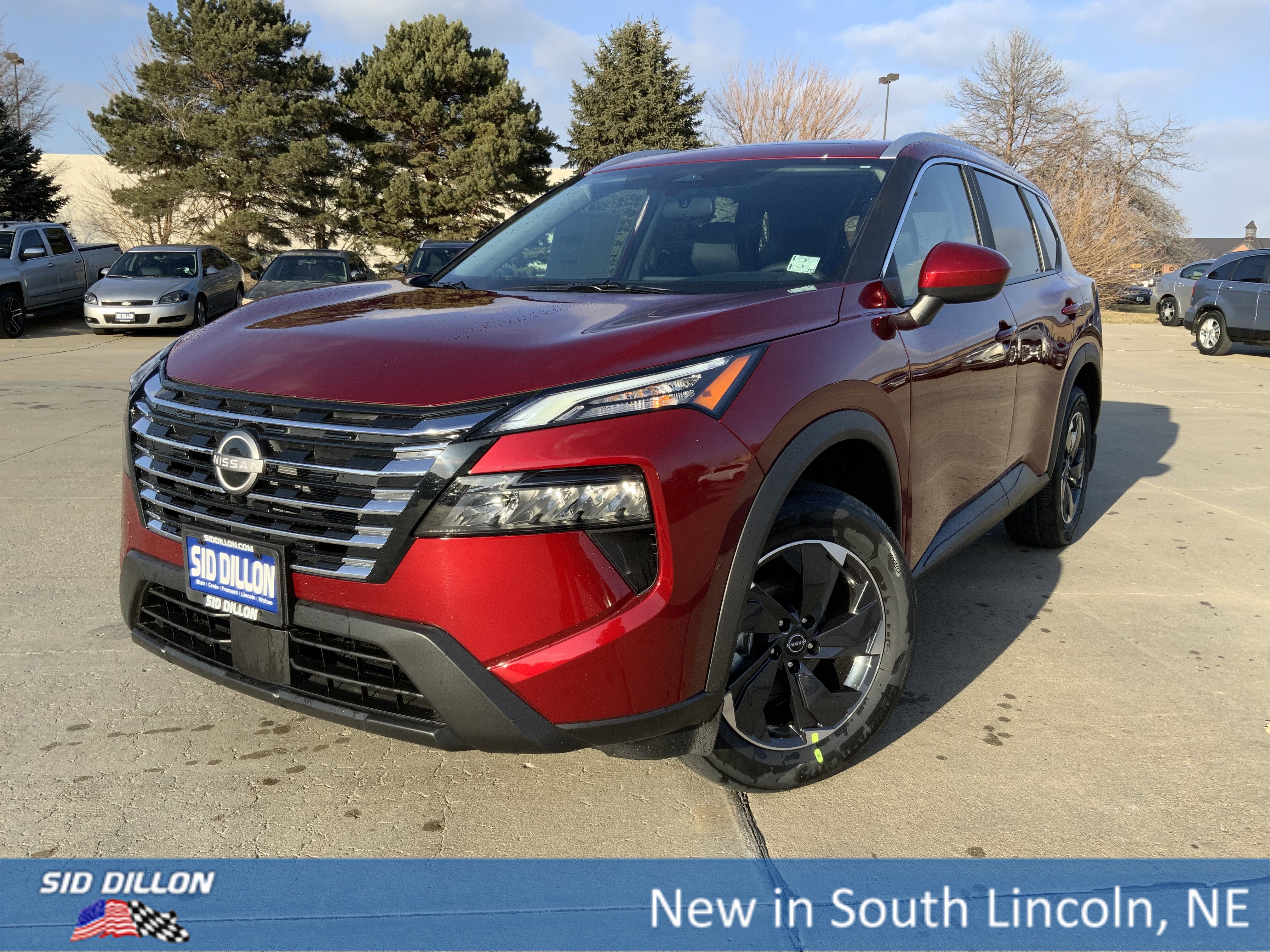 2026 Nissan Rogue SV's photo