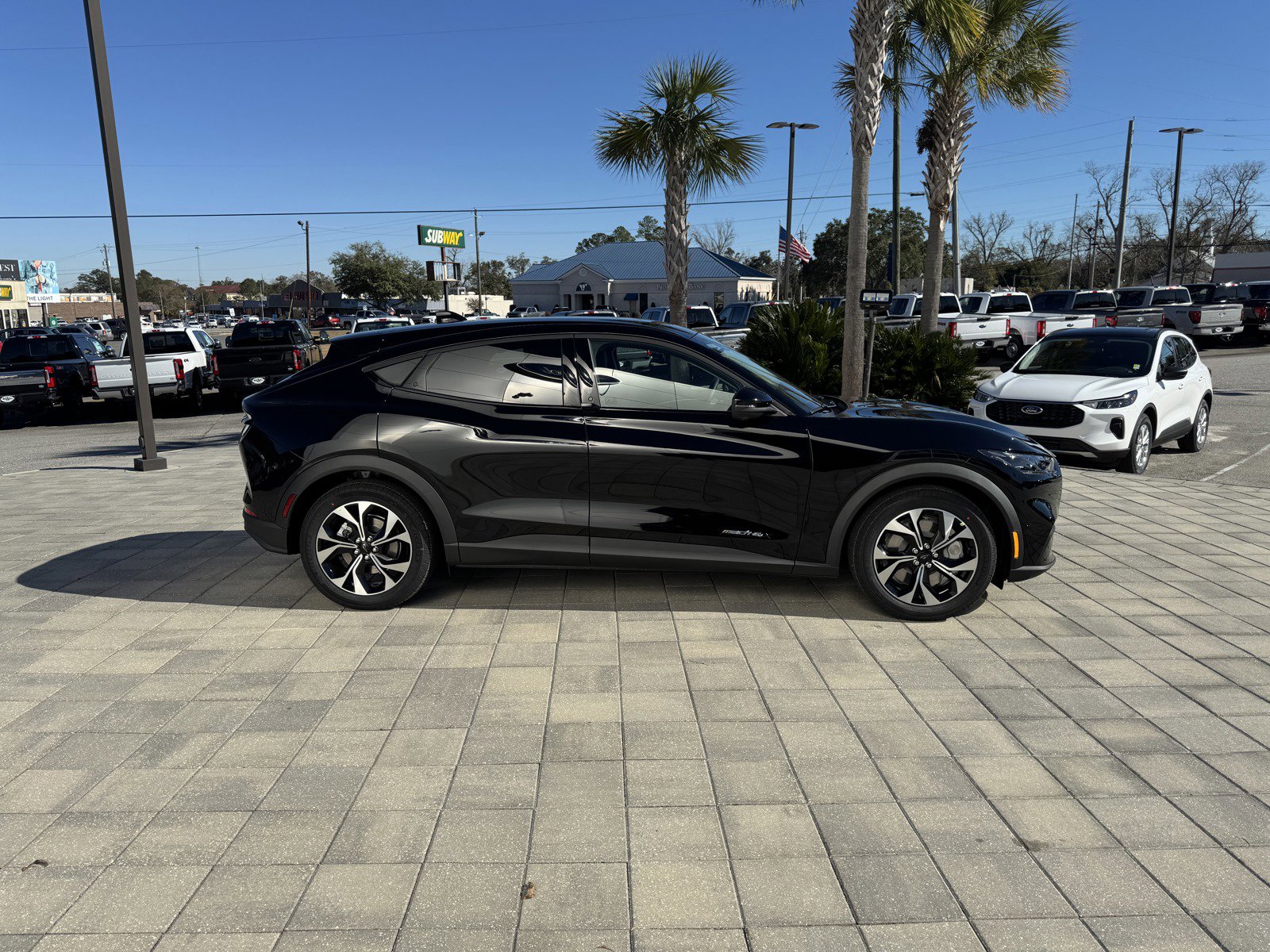 2024 Ford Mustang Mach-E Select photo 6