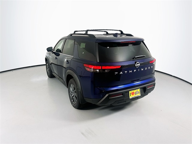 2025 Nissan Pathfinder SV photo 2