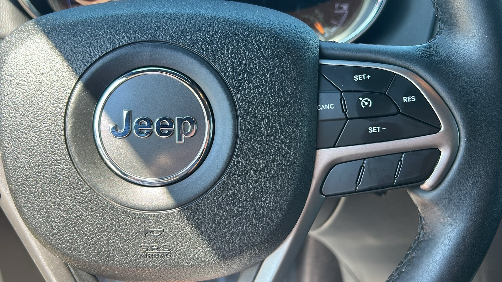 2018 Jeep Grand Cherokee Limited photo 19