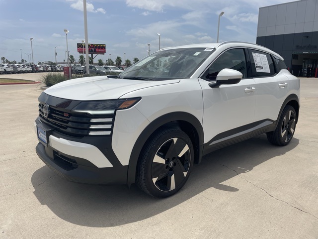 2025 Nissan Kicks SR photo 5
