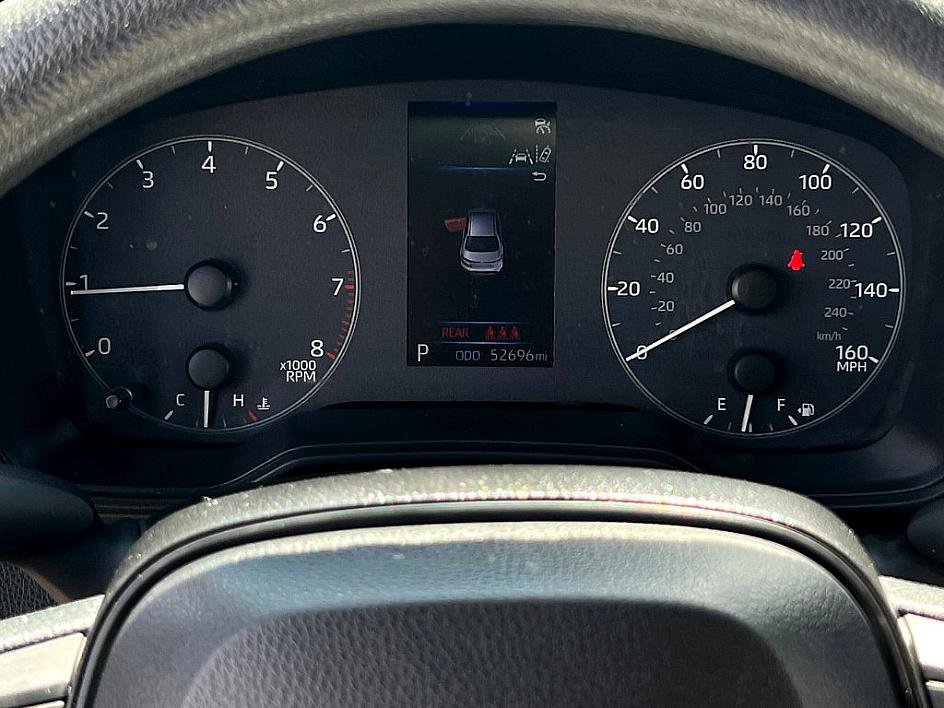 2024 Toyota Corolla LE photo 10