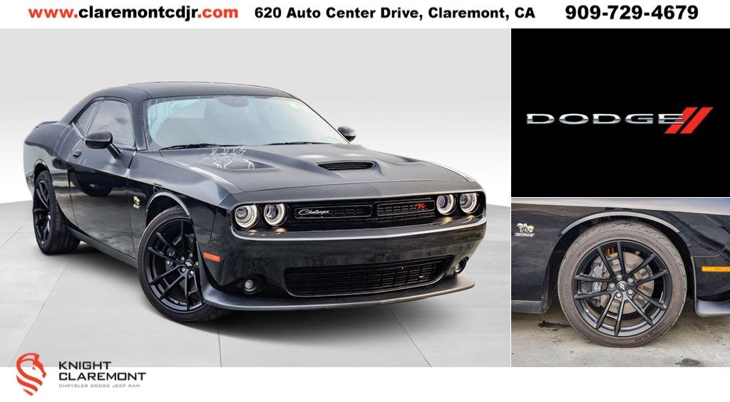 2023 Dodge Challenger R/T's photo