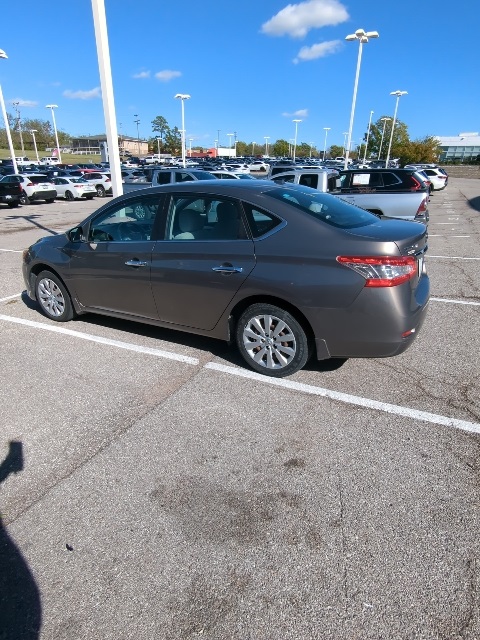 2015 Nissan Sentra SV photo 2
