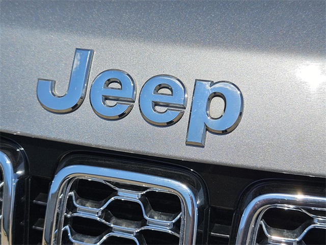 2018 Jeep Grand Cherokee Overland photo 4