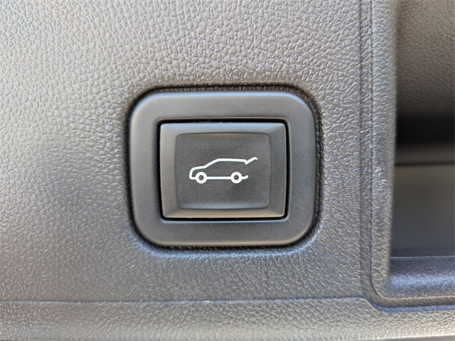 2023 Gmc Terrain SLE photo 29