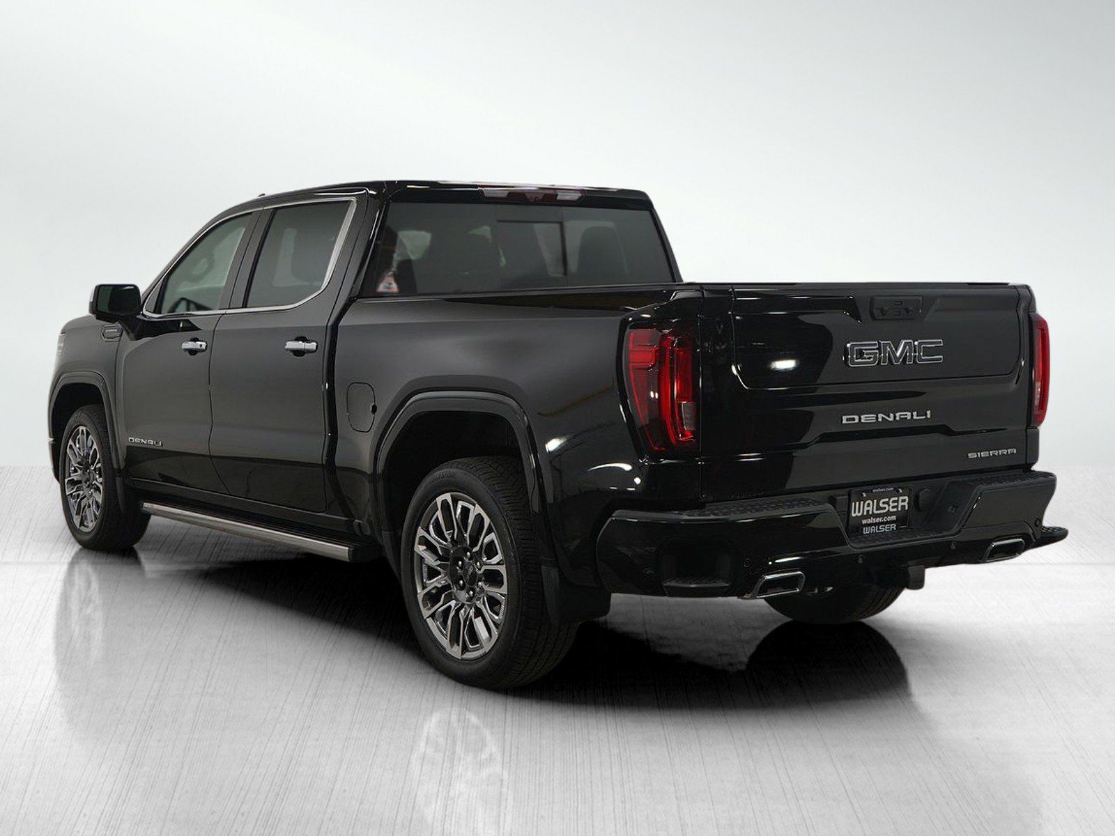 2024 Gmc Sierra Denali Ultimate photo 3