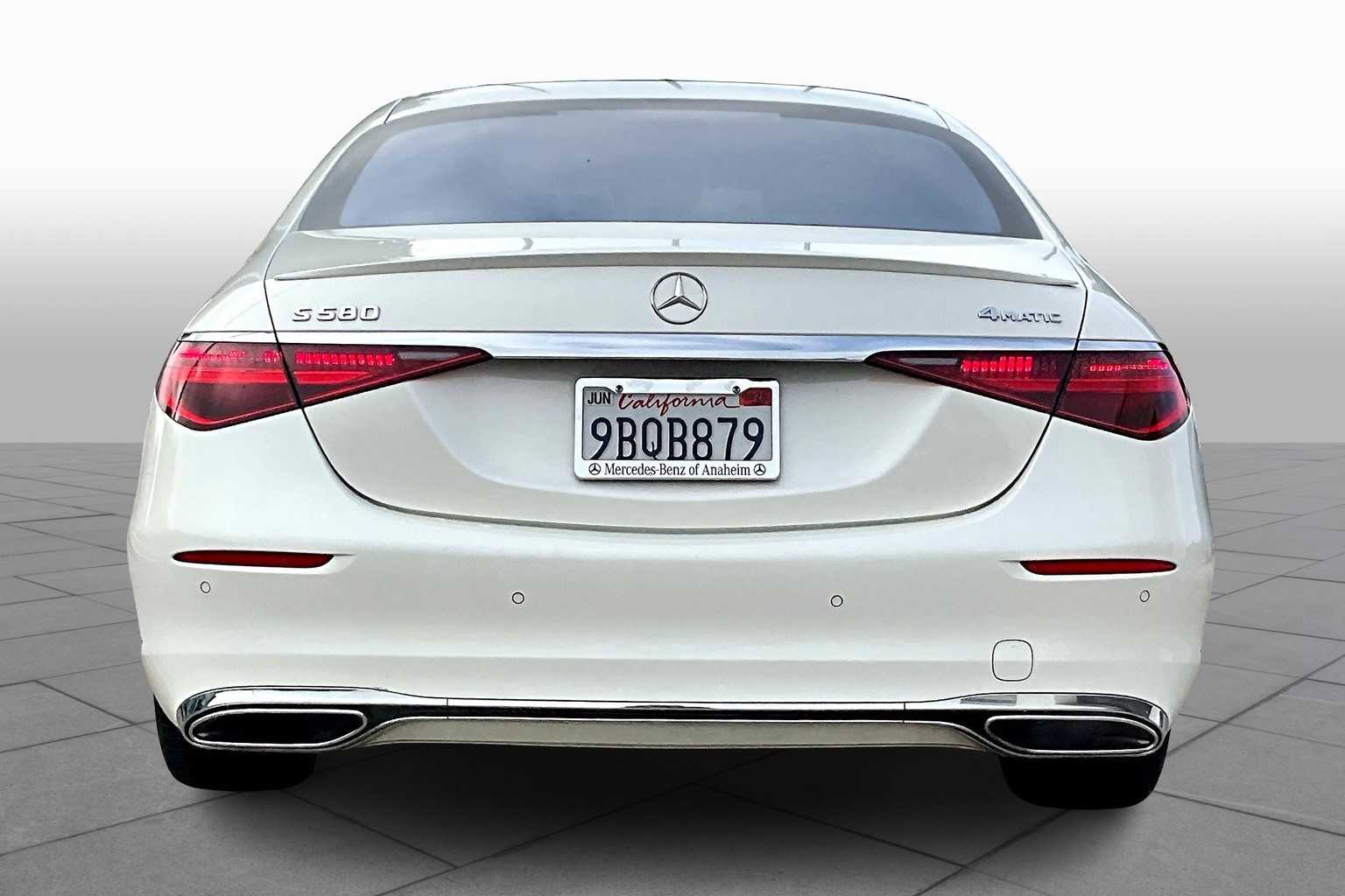 2022 Mercedes Benz S 580 4MATIC photo 4