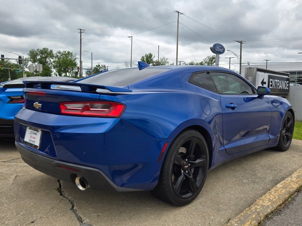 2016 Chevrolet Camaro 2SS photo 10