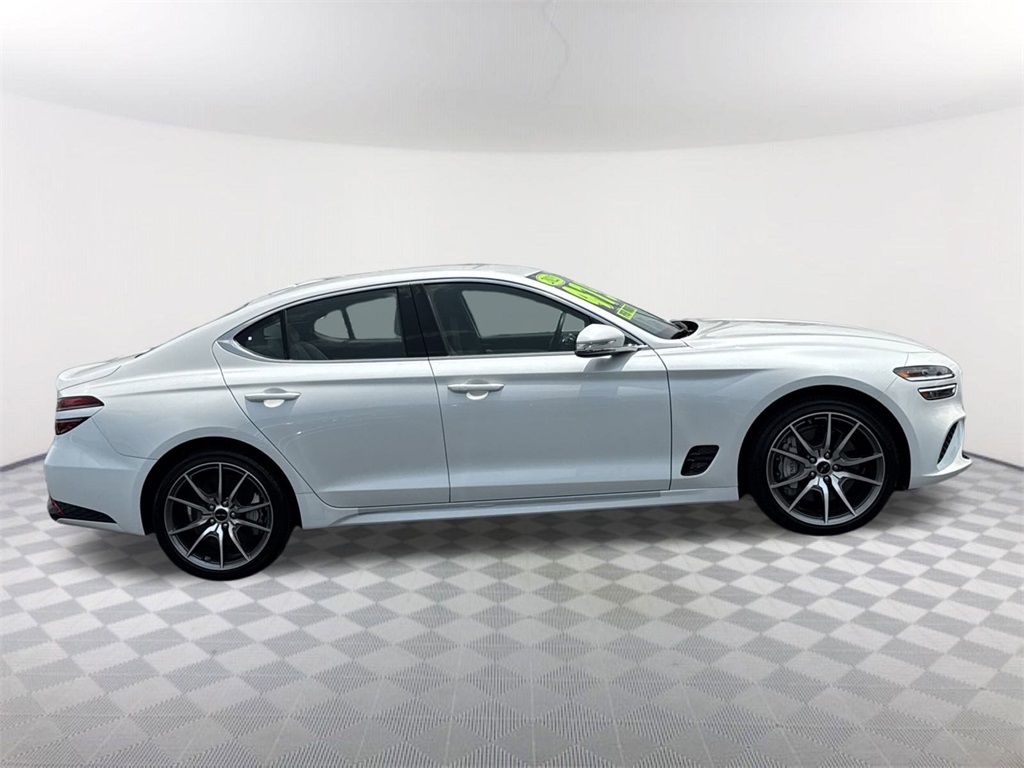 2025 Genesis G70 2.5T photo 4