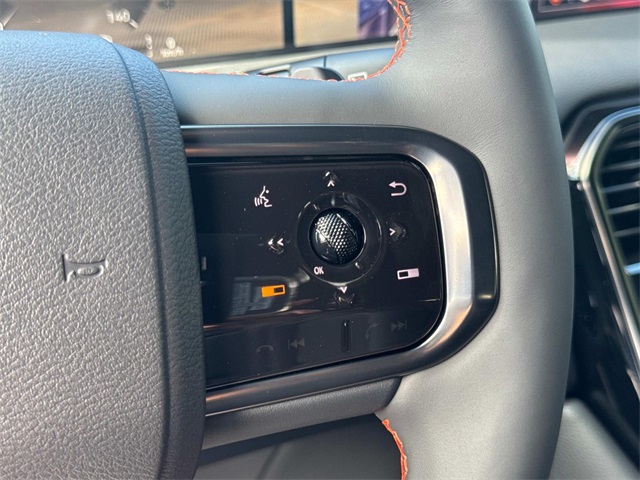 2025 Nissan Armada photo 27