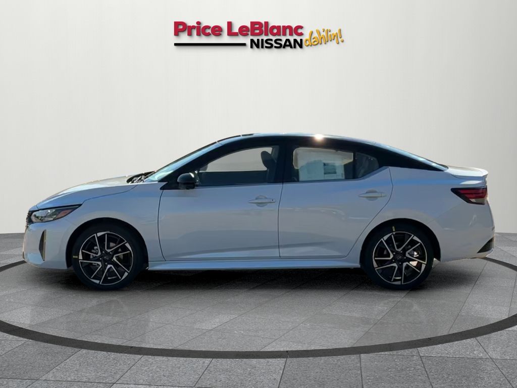2025 Nissan Sentra SR photo 4