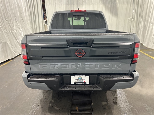 2025 Nissan Frontier PRO-4X photo 4