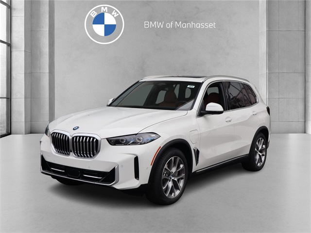 2026 BMW X5 50e's photo