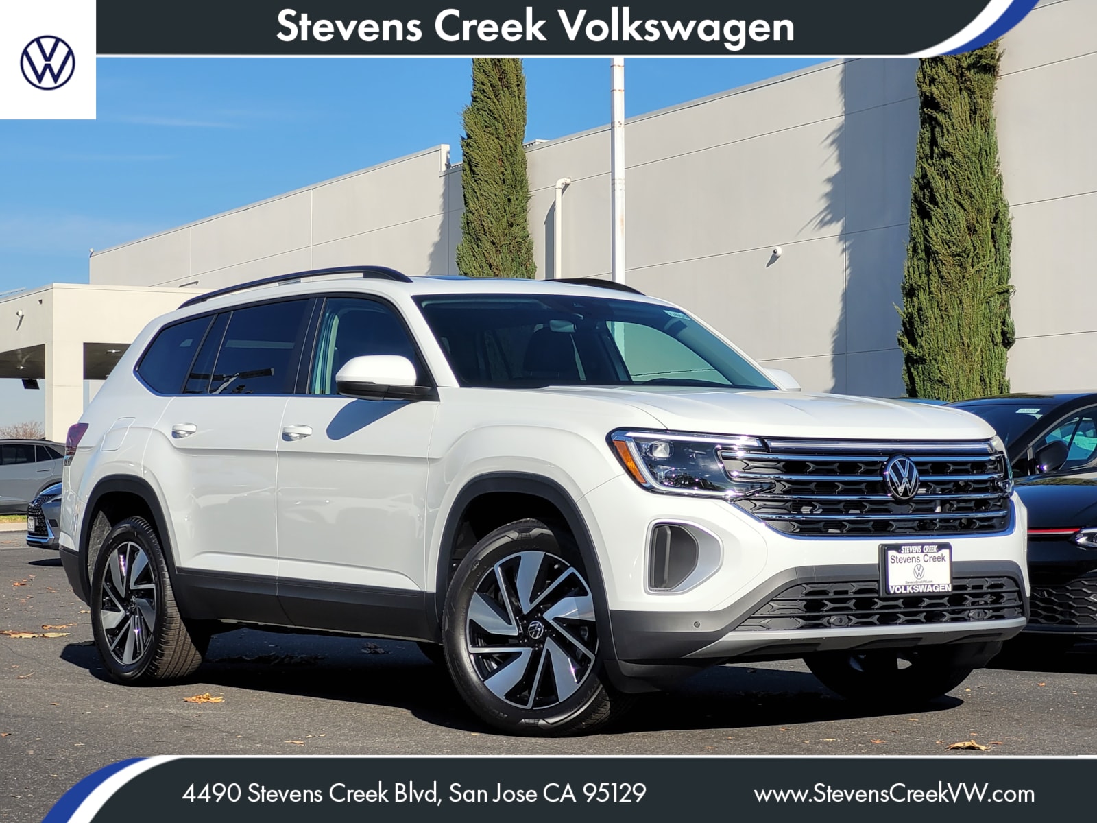 New 2024 Volkswagen Atlas 2.0T SE w/Technology 4D Sport Utility in